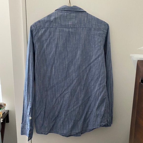 Forever 21 Chambray blouse - Picture 6 of 9
